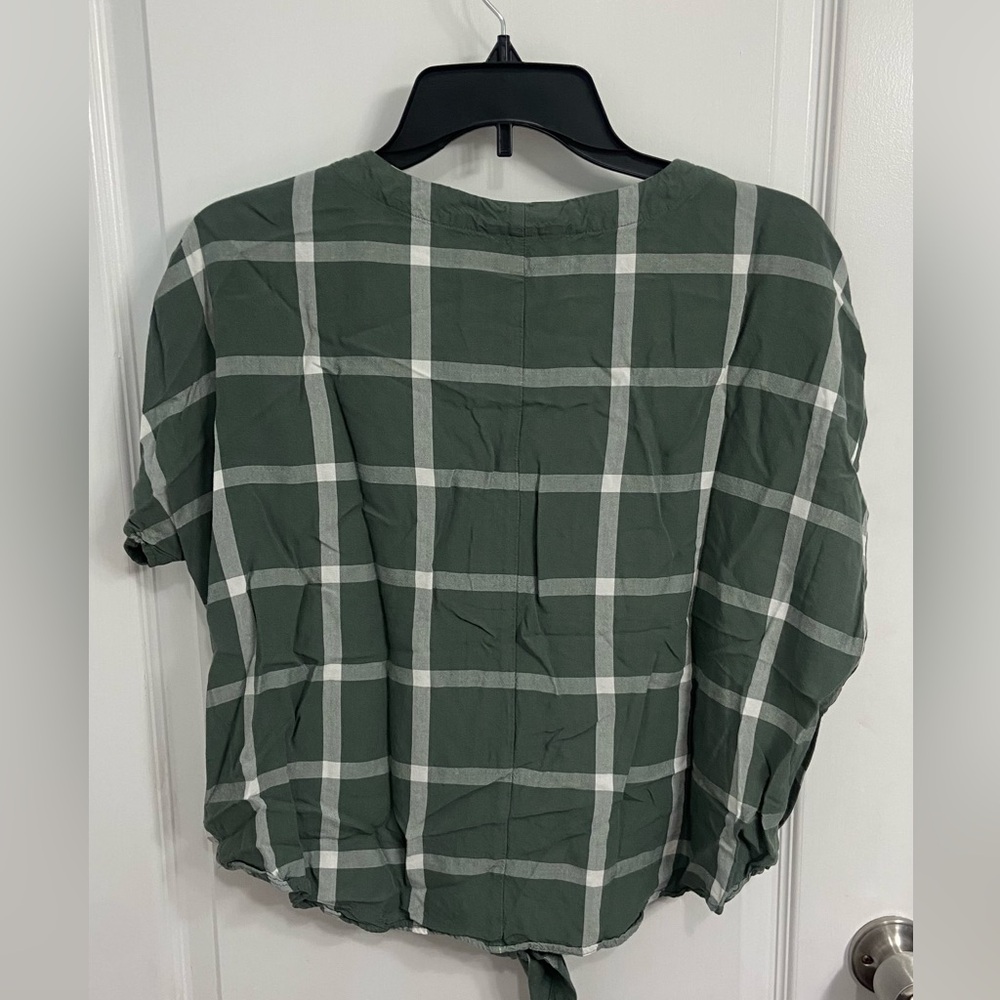 Universal Thread Blouse - Picture 6 of 6